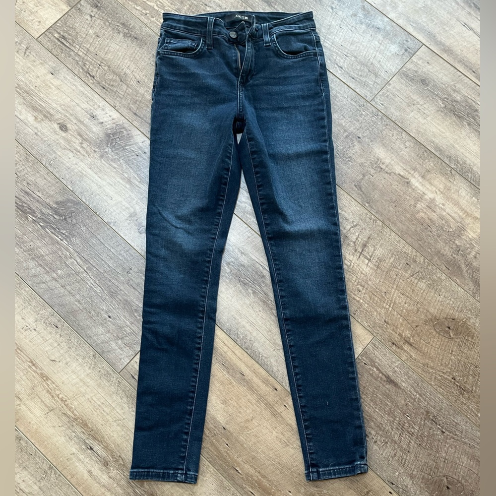Joe’s Jeans Curvy Skinny Ankle Jean sz: 25